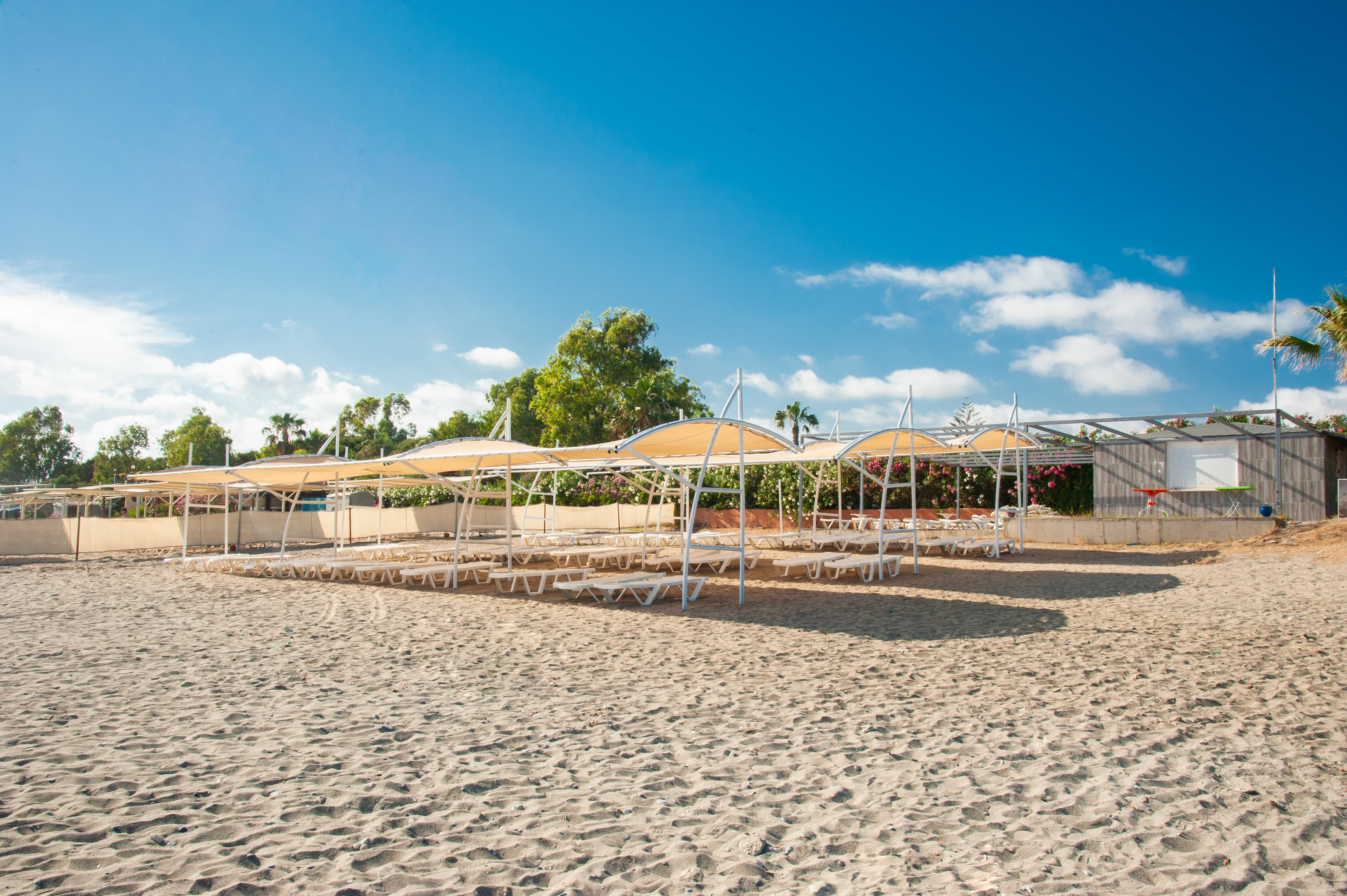 Grand Bahama Beach Hotel Ex. Happy Beach Hotel Konakli Exterior photo