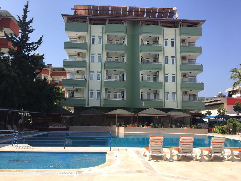 Grand Bahama Beach Hotel Ex. Happy Beach Hotel Konakli Exterior photo